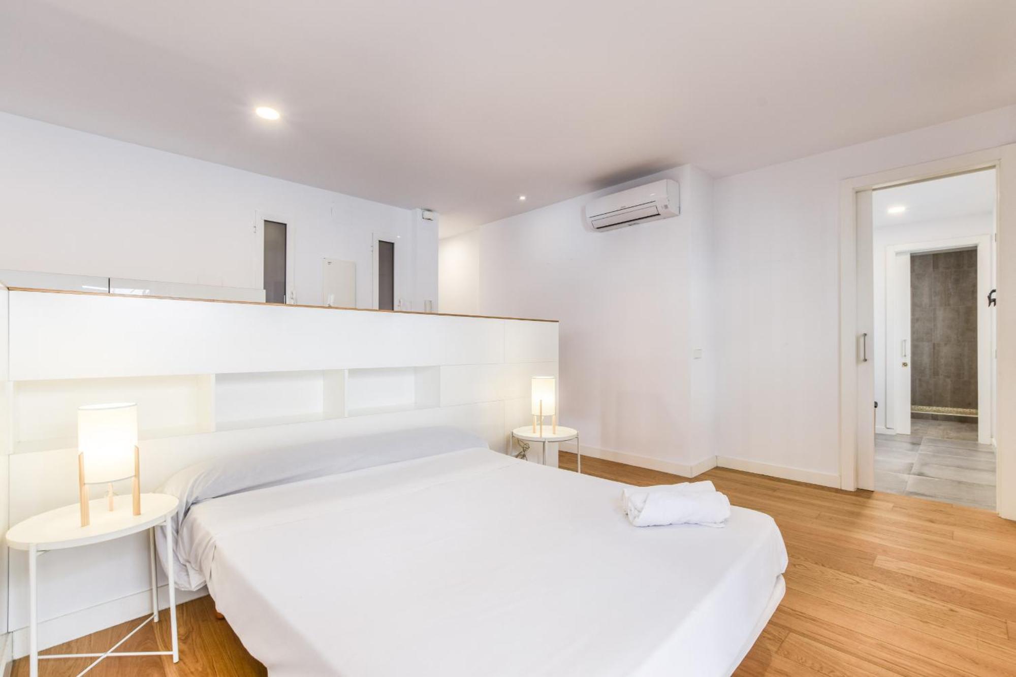 Apartamento Loft Exclusivo Reformado De Diseno Alquiler Temporal Madrid Exterior foto